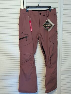 Volcom Women’s Aston GORE-TEX Rose Snow Pants- Size Large